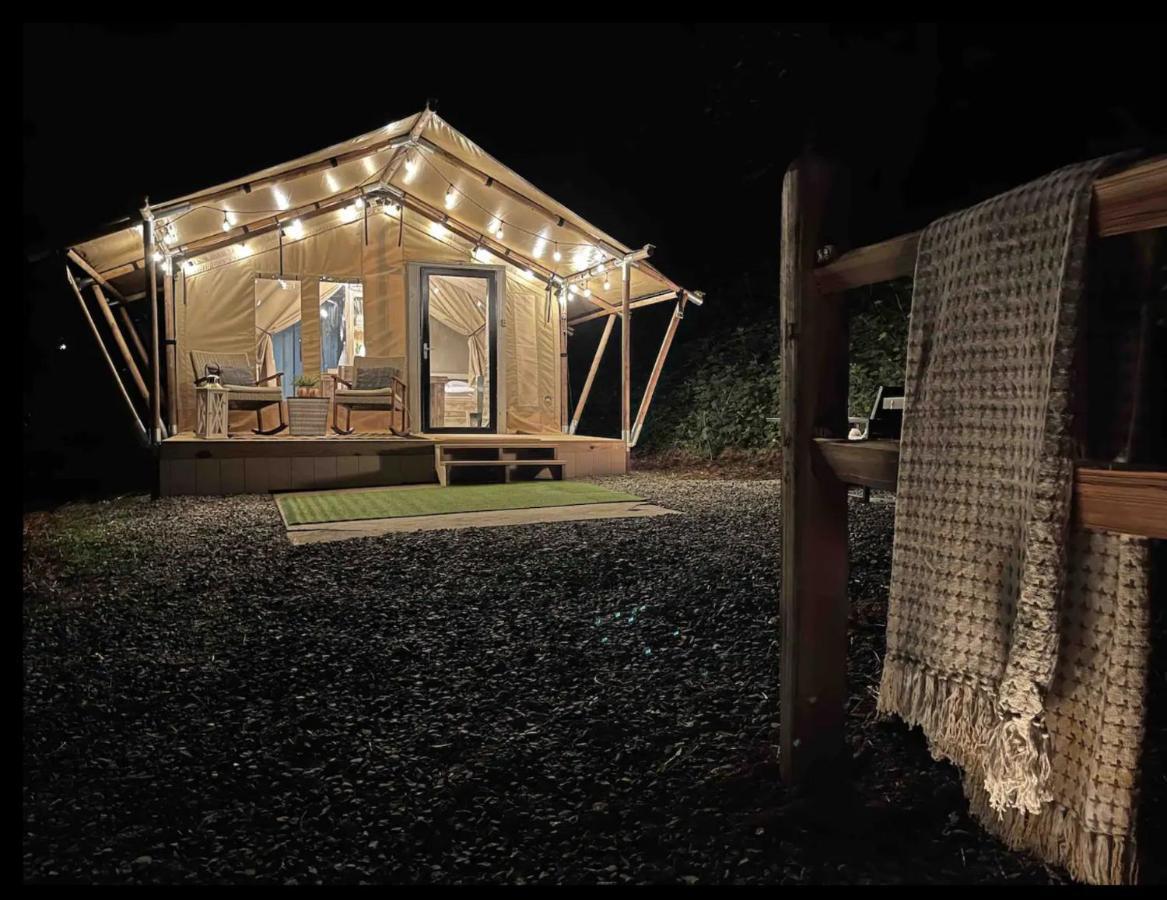 Firefly Season Glamping Hotell Sevierville Eksteriør bilde