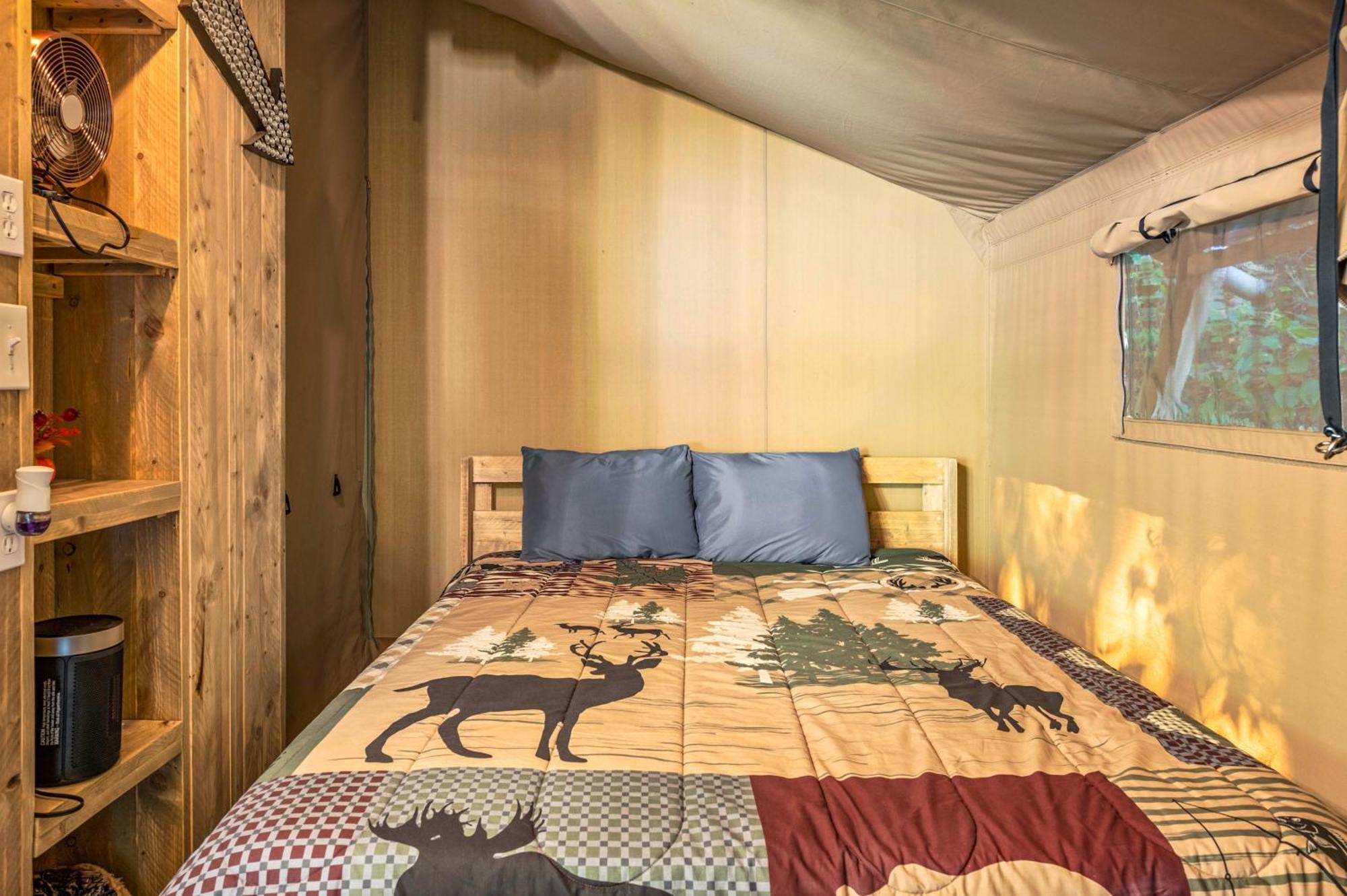 Firefly Season Glamping Hotell Sevierville Eksteriør bilde